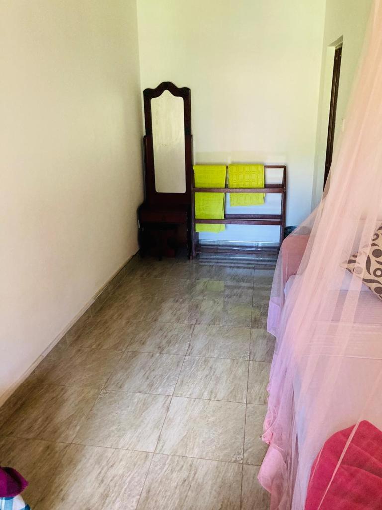 エッラ Silent Nest Bed & Breakfast エクステリア 写真